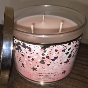 Bath & Body Works Candle